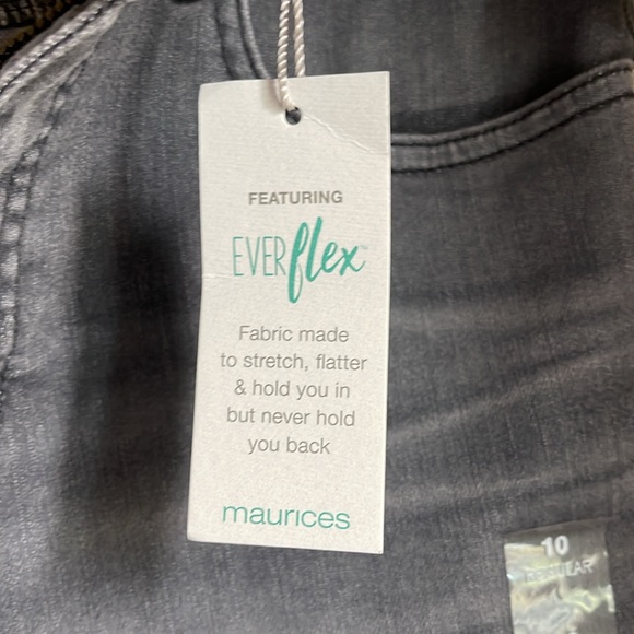 NWT Maurices Everflex Super Skinny High Rise Distressed Denim Jeans 10 Regular - Picture 7 of 11